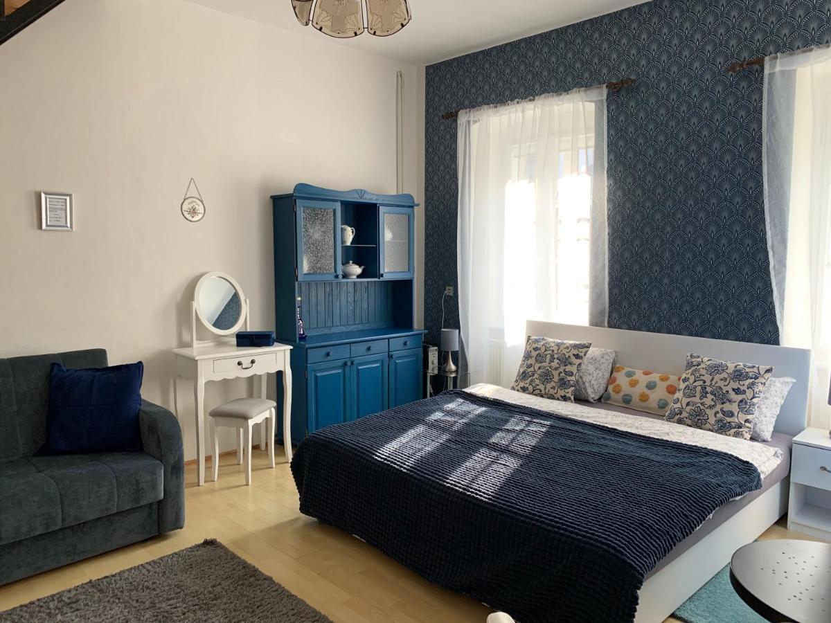 Apartman Natalya Gold チェスキー クルムロフ エクステリア 写真